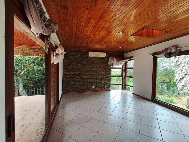 5 Bedroom Property for Sale in Oatlands North Eastern Cape